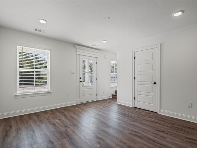 13503 Dee Ave, Gulfport, MS 39503 - photo 5