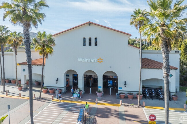 Rancho San Clemente residents can buy essentials at Walmart in Plaza Pacifica.