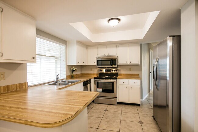 1314 SE 16th St, Cape Coral, FL 33990 - photo 4