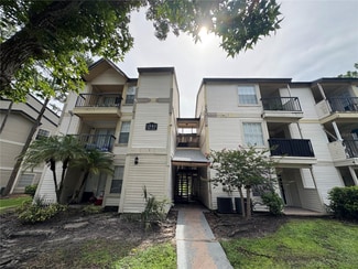 1940 Lake Atriums Cir, Orlando, FL 32839