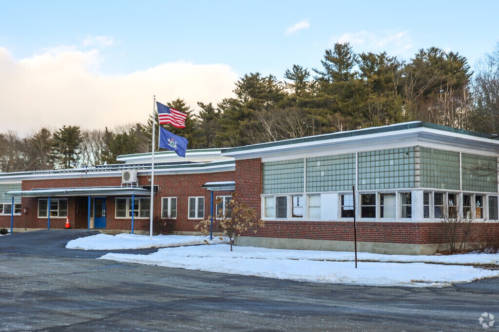 Lillian F. Hussey Elementary School serves the children of Augusta Maine.
