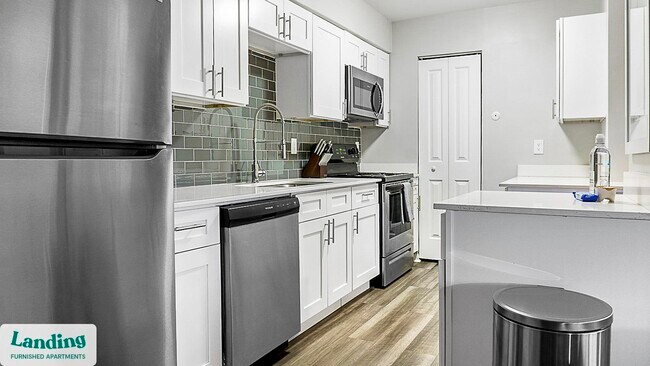 4901 Whitton Place unit 6258H.1403930, Indianapolis, IN 46220 - photo 3