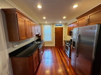 1233 Bardstown Rd Unit Highland Lofts Unit 5, Louisville, KY 40204