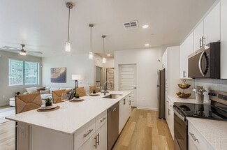 31700 N 29th Ave, Phoenix, AZ 85085