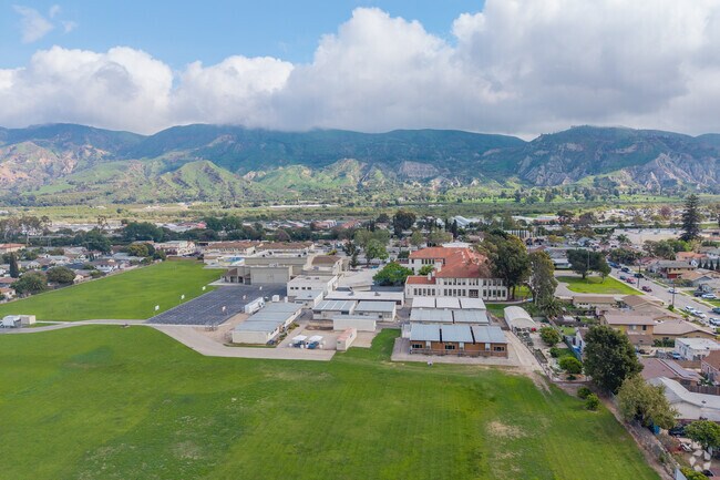 Isbell Middle School serves over 1,000 students yearly from grades 6th-8th in Santa Paula, CA.