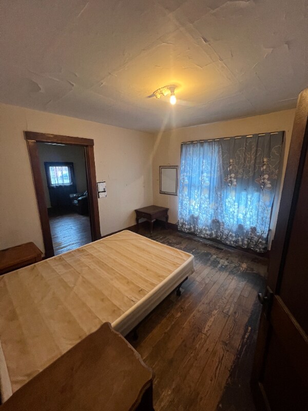 711 2nd St, Moundsville, WV 26041 - photo 5