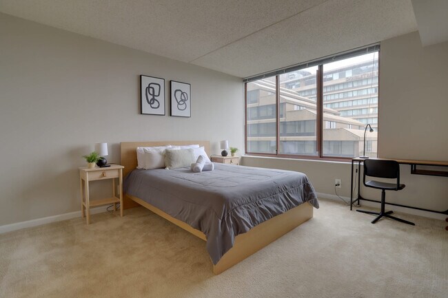 401 12th St S unit FL8-ID1038991P, Arlington, VA 22202 - photo 2