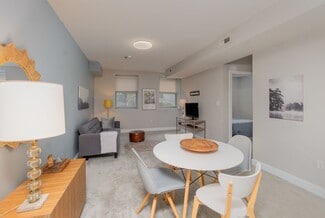 511 S Bond St, Baltimore, MD 21231