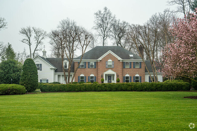 A large brick colonial home in New Vernon