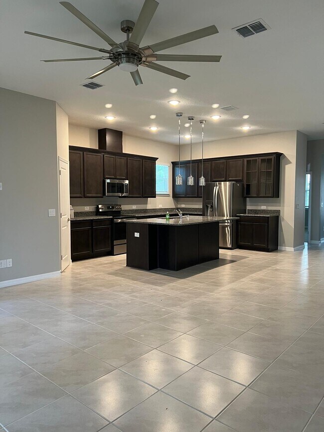 780 Yukon Ln, Debary, FL 32713 - photo 4