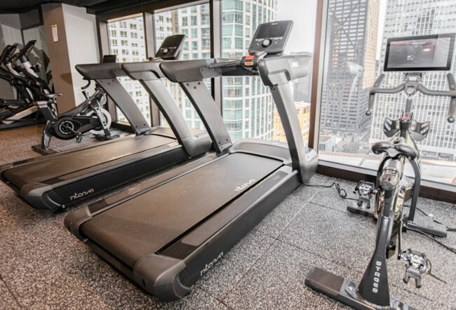 53 E Chestnut St unit 1801, Chicago, IL 60611 - photo 7