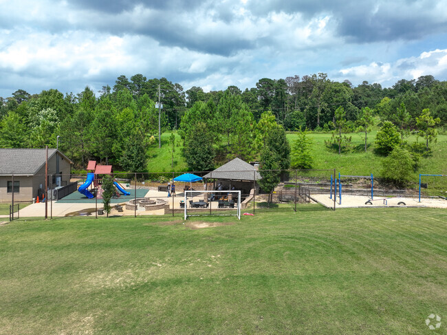 A ministry of Riverchase Methodist Church is Riverchase United Methodist Day School.