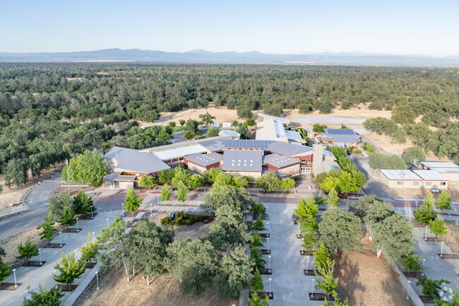 Redding School Of The Arts is located in Redding, California.