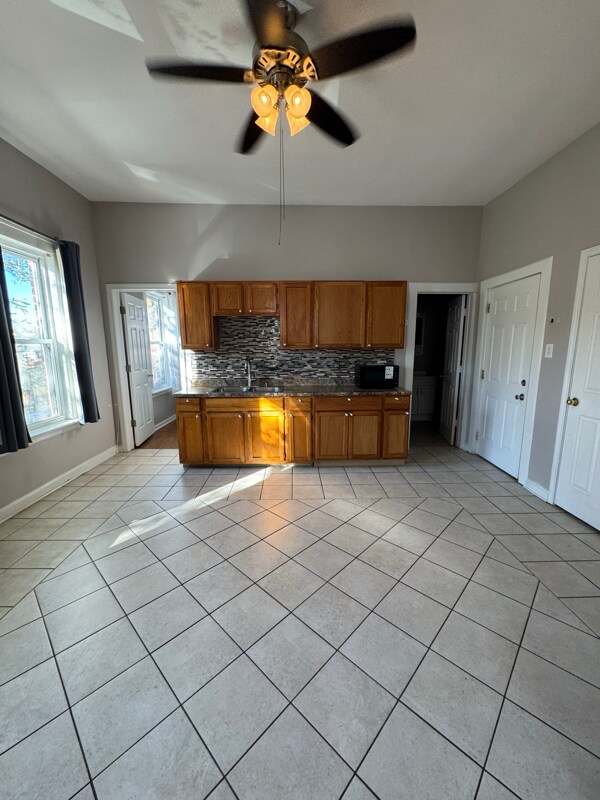 1858 W 21st Place unit 2F, Chicago, IL 60608 - photo 5