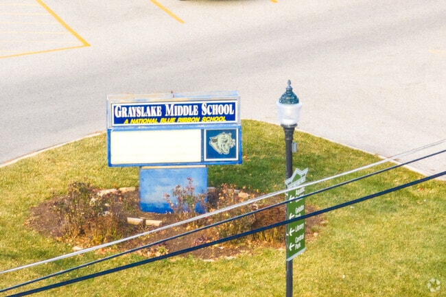 Grayslake Middle School is the main middle school in Grayslake.
