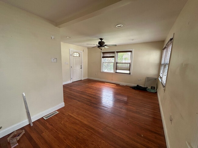 4921 Demaio Dr, Brookhaven, PA 19015 - photo 5