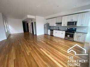 1804 S Ashland Ave unit 4, Chicago, IL 60608 - photo 2