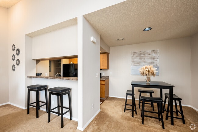 Willows of Coventry, Fort Wayne, IN 46804 - photo 3