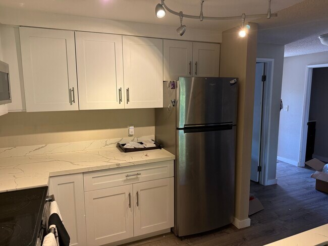 2747 S Kihei Rd, Kihei, HI 96753 - photo 7