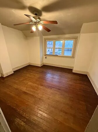 390 N Mckean St unit 4, Kittanning, PA 16201 - photo 1