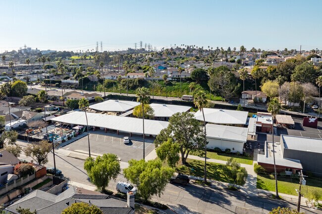 A small parking lot is located at the front of Valor Christian Academy in Redondo Beach.