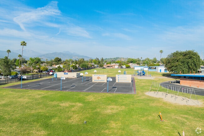 magnolia school
