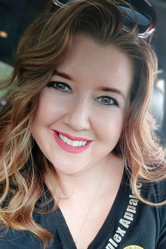 Christina Asbury