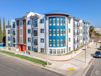 5610 N Camellia Ave, North Hollywood, CA 91601