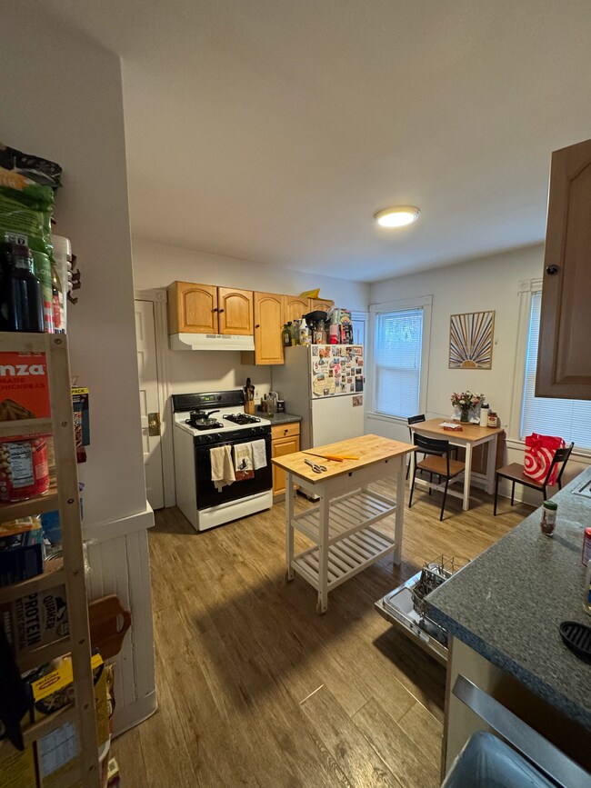 12 Cambridge Terrace unit 2, Cambridge, MA 02140 - photo 7