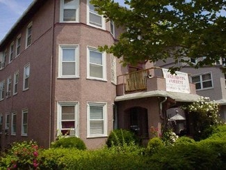 785 Washington St Unit 1, Brookline, MA 02446