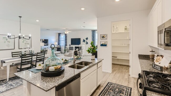 8916 E Moontear Way, Vail, AZ 85641 - photo 4