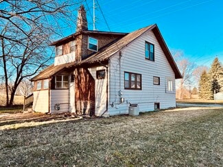 604 Burton Ave, Waterloo, IA 50703