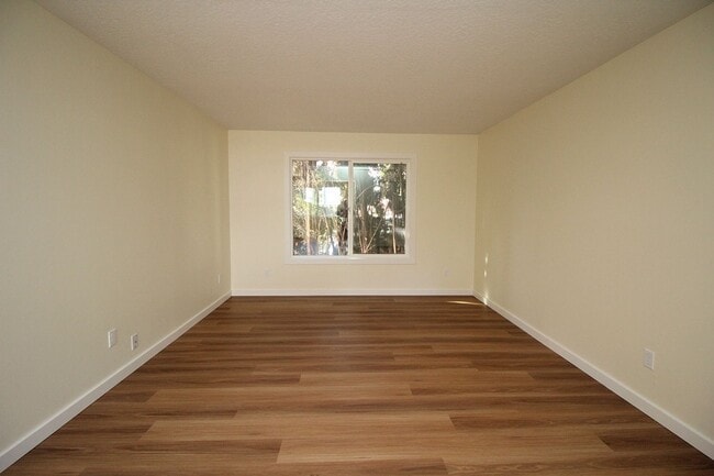 1865-1865 SE Oak St unit 1847, Portland, OR 97214 - photo 3