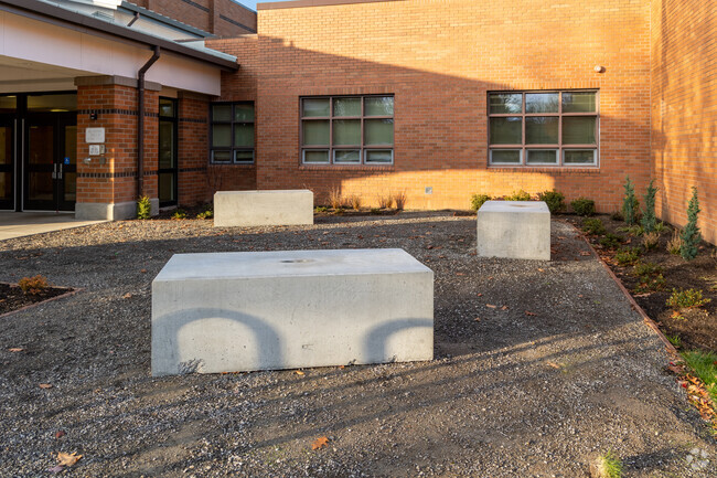 An outdoor classroom at the front of Felida Elementary adds flexible learning environments.