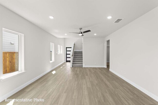 917 Apeldoorn Trail, Little Elm, TX 75068 - photo 4