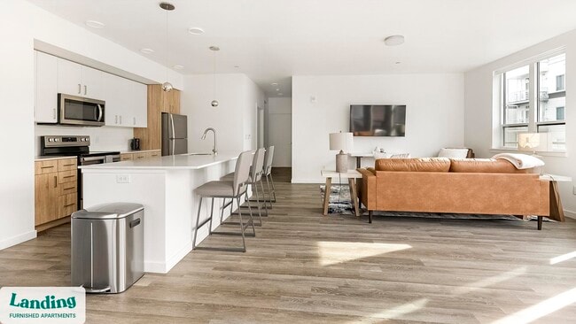 1055 N Anchor Way unit 234, Portland, OR 97217 - photo 3