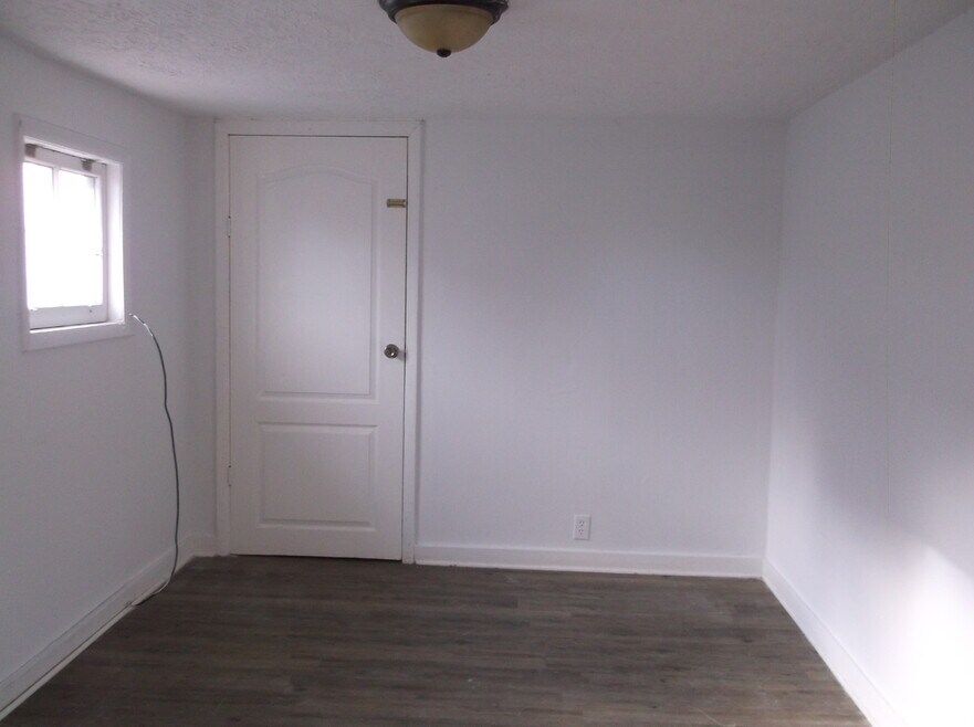 610 W Liberty St unit 1, Rome, NY 13440 - photo 1