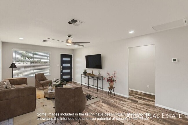 10817 N 46th Ave, Glendale, AZ 85304 - photo 6