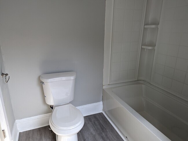 66 Broad St unit 3, Albany, NY 12202 - photo 3