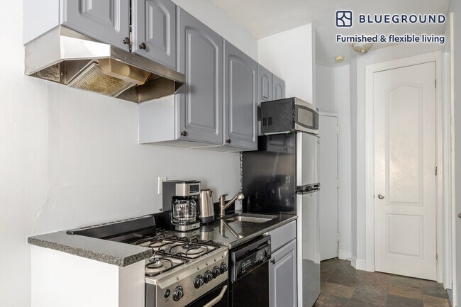53 Leroy St unit FL2-ID1887, New York, NY 10014 - photo 4
