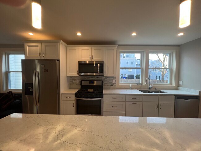 39 Snow St, Brighton, MA 02135 - photo 2