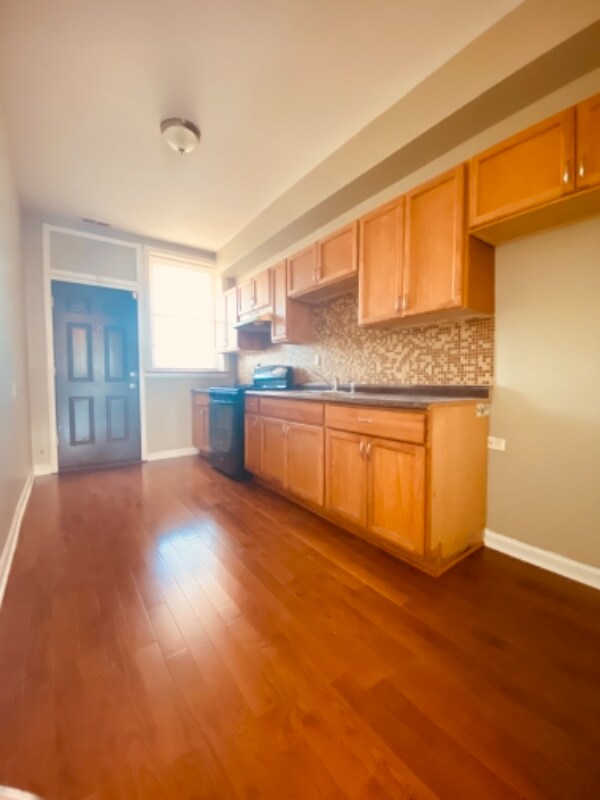 4147 S Prairie Ave unit 3N, Chicago, IL 60653 - photo 4