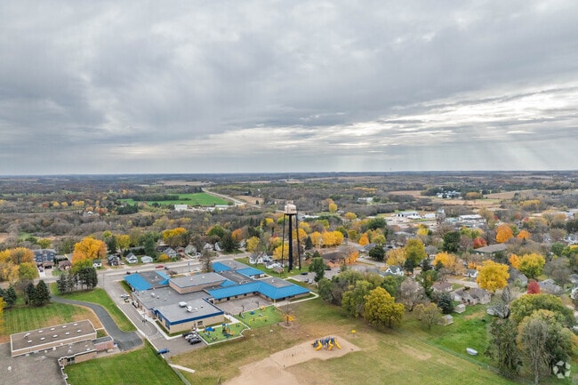 Kimball Elementary School offers comprehensive elementary programming including core academics, special subjects, and extracurricular activities that enrich the educational experience.