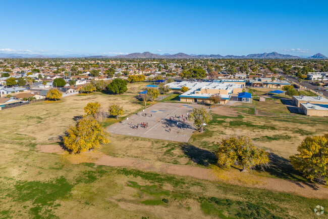 Glendale American School nurtures young minds with passion and excellence.