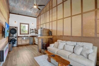 15460 Co Rd 3 Unit A, Fairhope, AL 36532