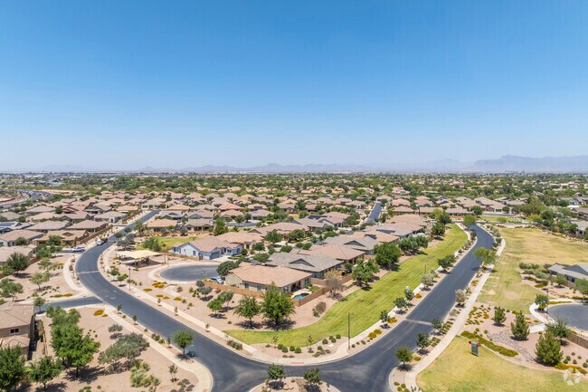Embracing both tranquility and convenience, The Villages at Queen Creek stands out as a premier residential choice in the heart of Arizona.