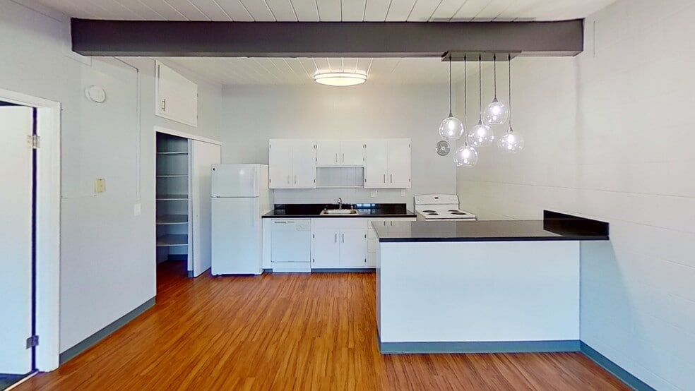 The Bungalows at Ahwanee, Sunnyvale, CA 94085 - photo 1