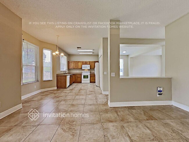 12517 Blazing Star Dr, Tampa, FL 33626 - photo 5