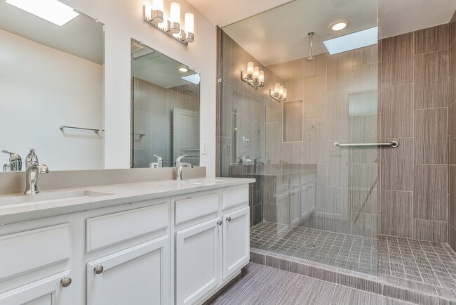 825 W 19th St, Tempe, AZ 85281 - photo 6