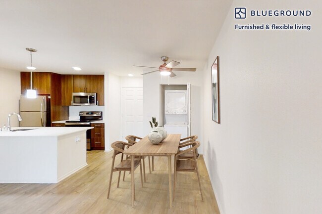 333 1st St unit FL3-ID6059A, Seal Beach, CA 90740 - photo 5